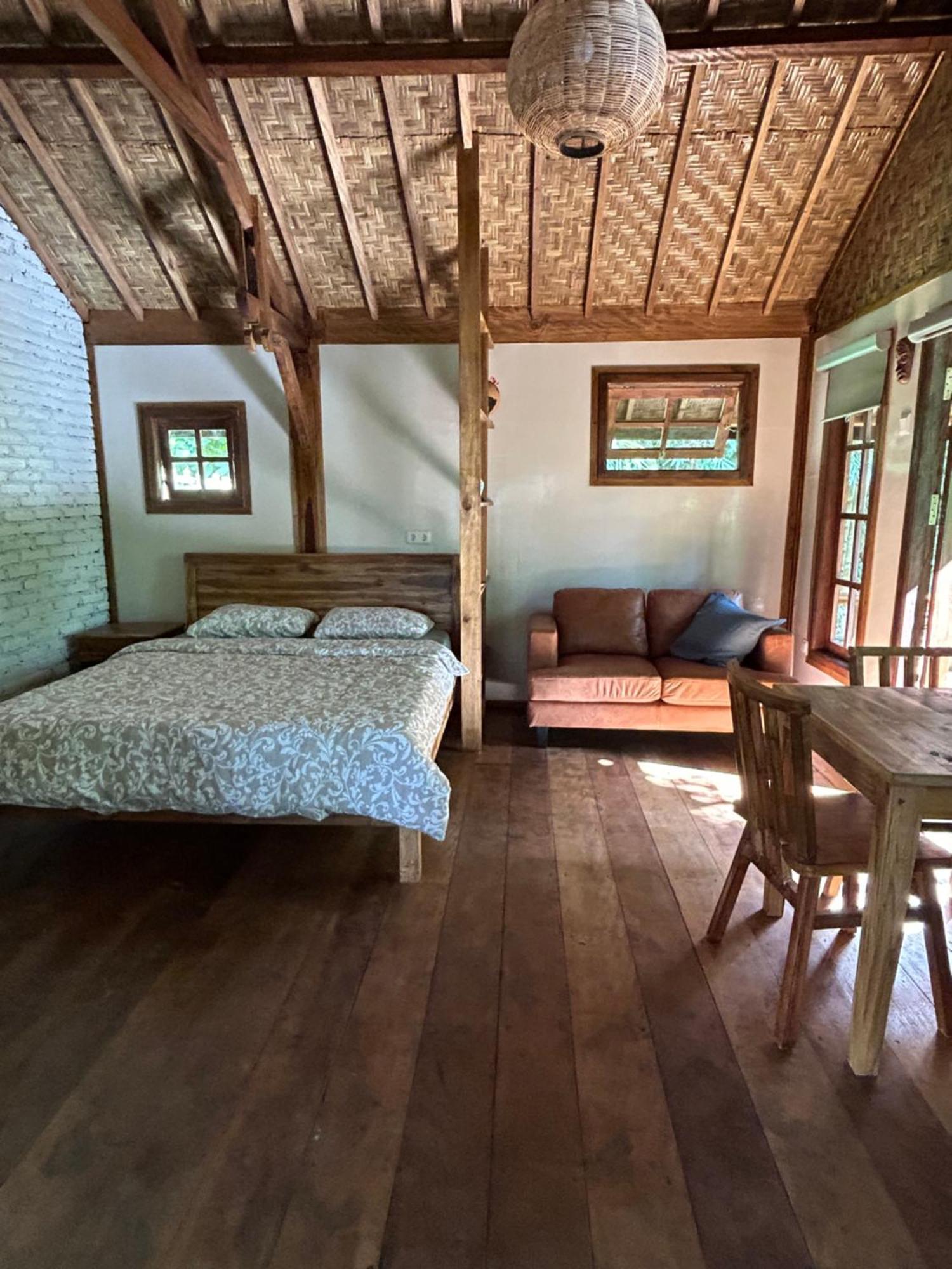 テテバトゥSantai Houseアパートメント エクステリア 写真